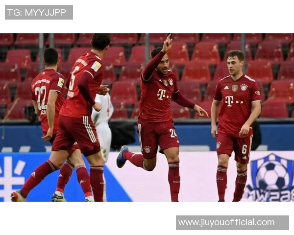 热刺与皇马友谊赛平局争议判罚引发全场热议与激情瞬间